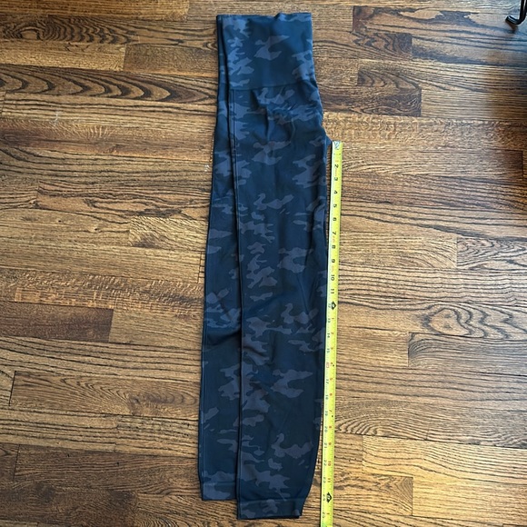 SPANX leggings - Picture 7 of 7